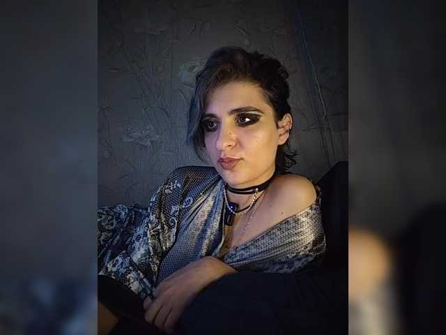 CyberSiren live cam on BongaCams