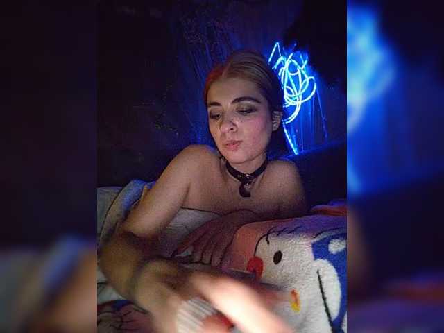 Siren_BrattyQueen live cam preview