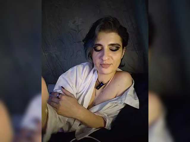 CyberSiren live cam on BongaCams