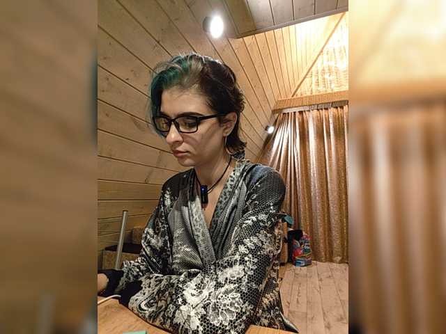 CyberSiren live cam on BongaCams