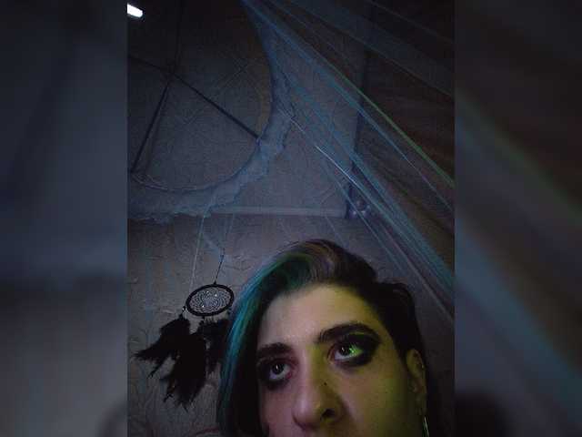 UntouchableSquirtWitch