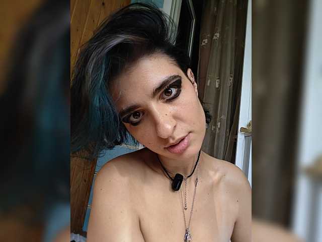 UntouchableSquirtWitch