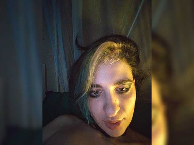 CyberSiren live cam on BongaCams