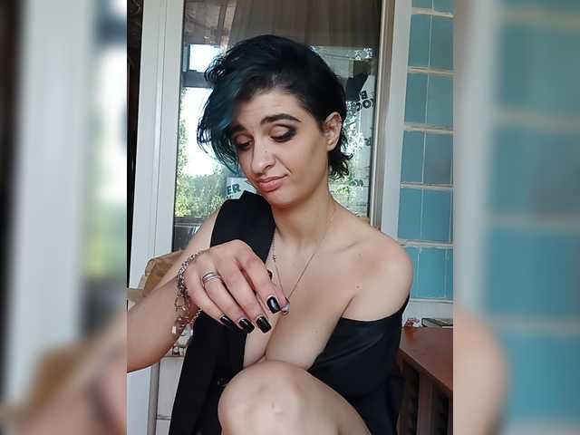CyberSiren live cam on BongaCams