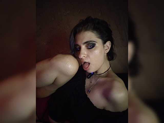 CyberSiren live webcam show