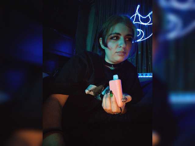 CyberSiren live cam on BongaCams