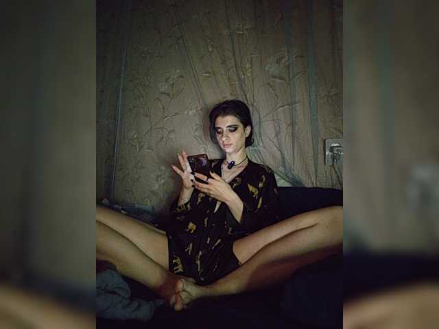 CyberSiren live webcam show