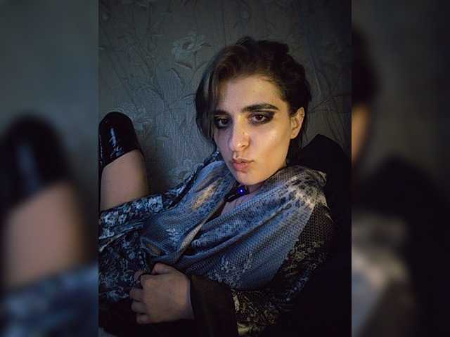 CyberSquirtCuckQueen