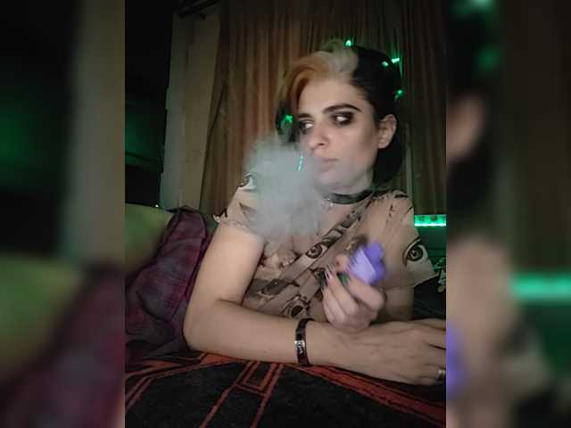 CrazySquirtSiren live cam preview