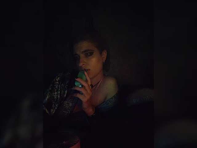CyberSiren live cam on BongaCams