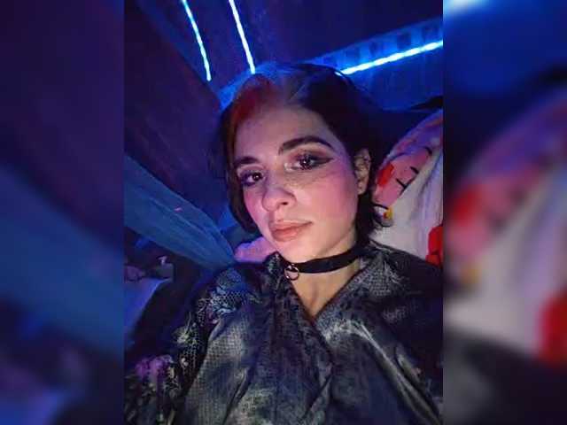 CyberSiren live cam on BongaCams
