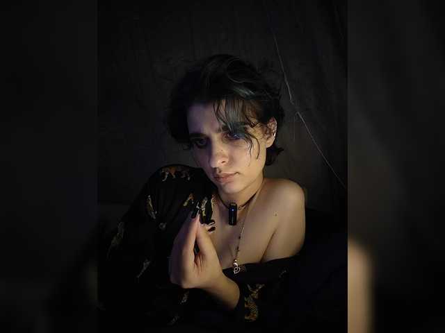 CyberSiren live cam on BongaCams