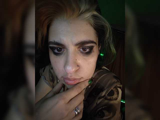 CyberSiren live cam on BongaCams