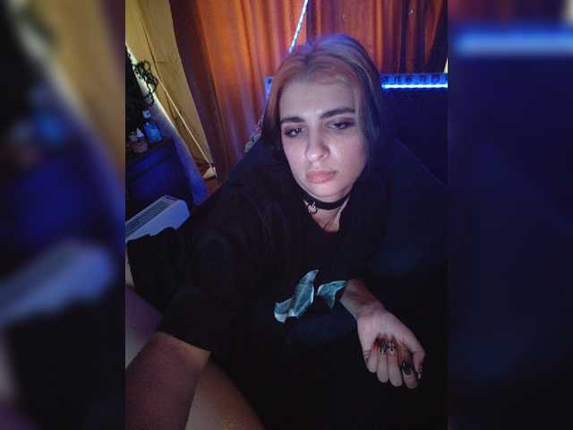 CyberSiren live cam on BongaCams