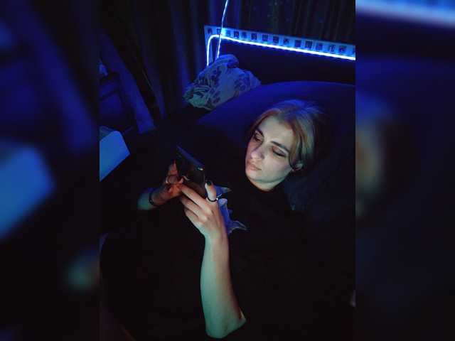 CyberSiren live cam on BongaCams