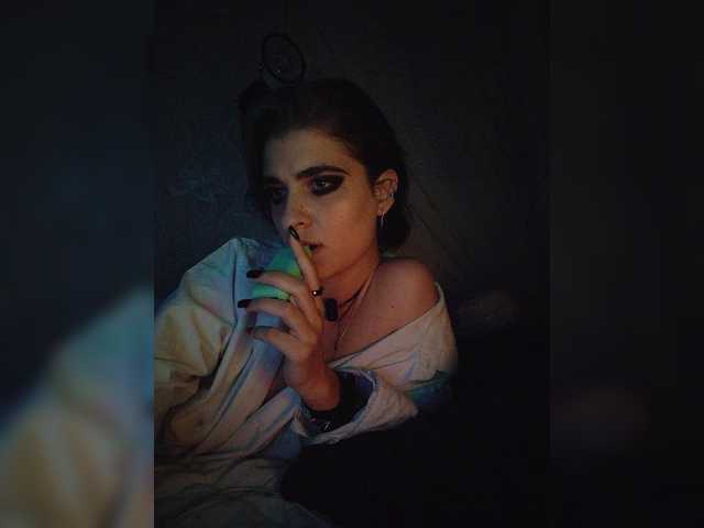 UntouchableSquirtWitch