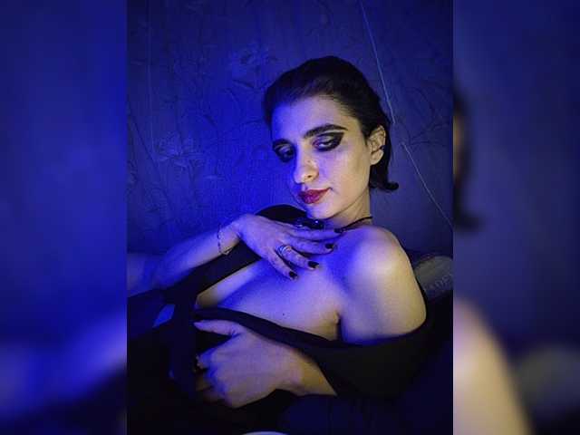 cybersiren live sex show