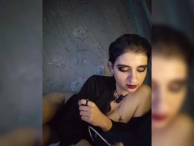 CyberSiren live cam on BongaCams