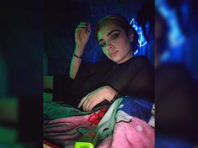 Siren_BrattyQueen