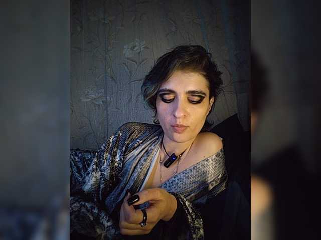 CyberSiren live cam on BongaCams
