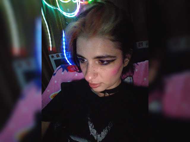 CyberSiren live cam on BongaCams