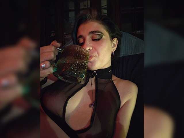CyberSiren live cam on BongaCams