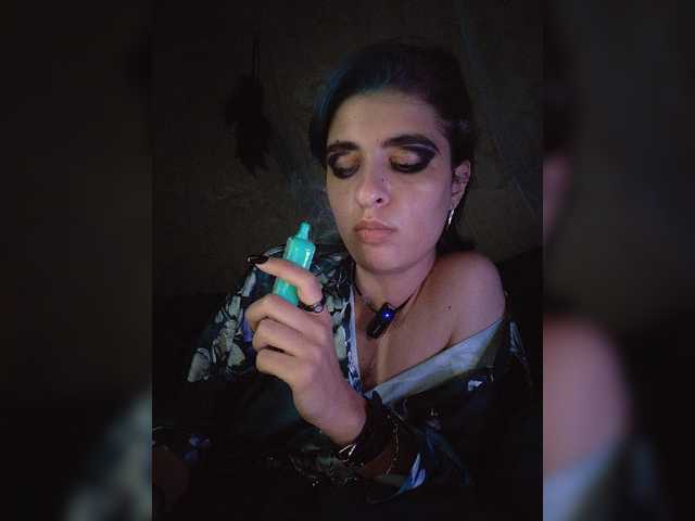 CyberSiren live cam on BongaCams