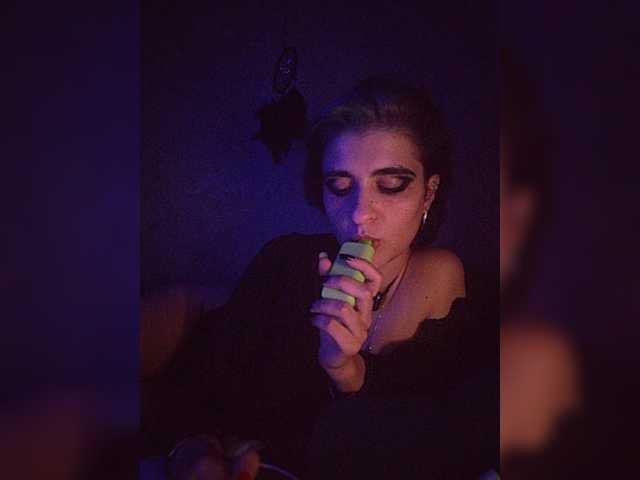 UntouchableSquirtWitch