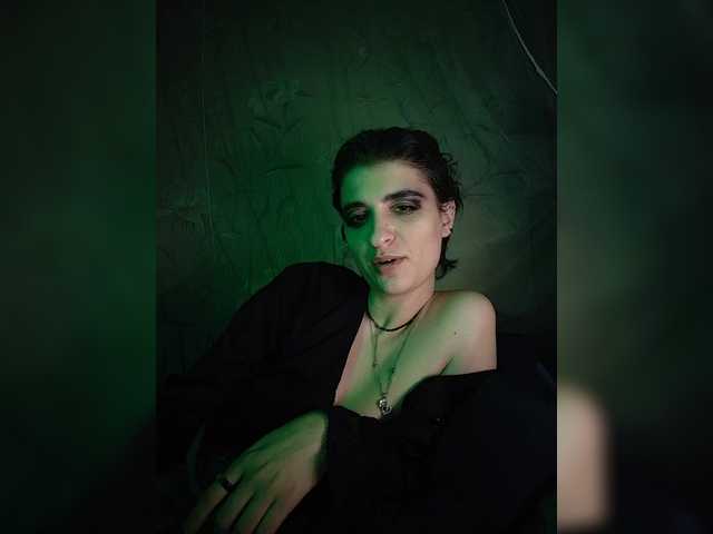 CyberSiren live cam on BongaCams