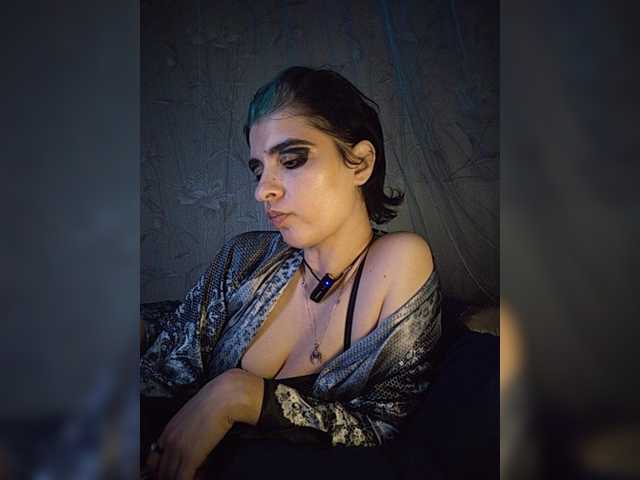 CyberSiren live cam on BongaCams
