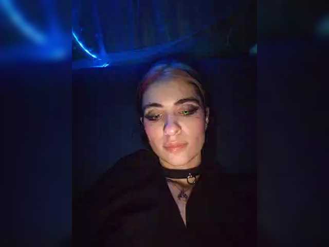 Siren_BrattyQueen