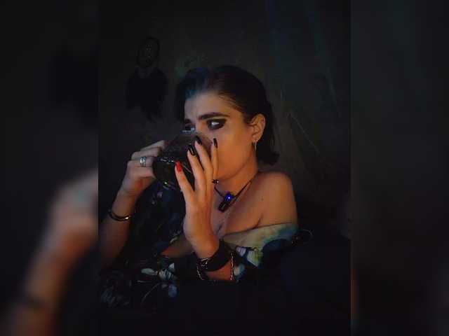 UntouchableSquirtWitch