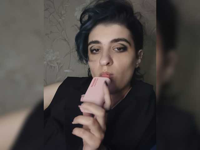 CyberSiren live cam on BongaCams