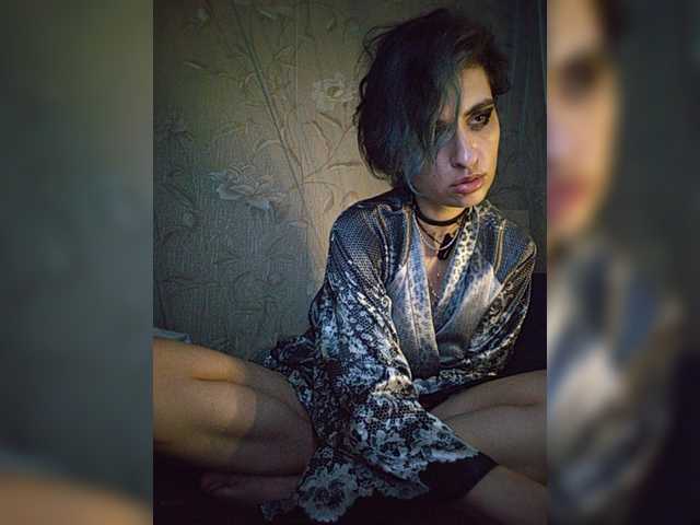 CyberSiren live webcam show