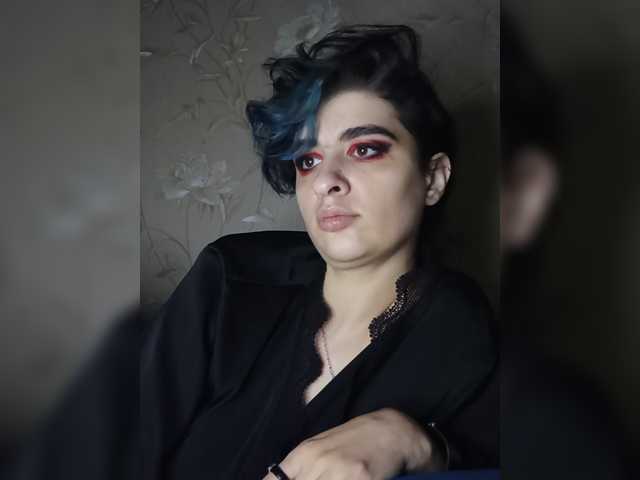 CyberSiren live cam on BongaCams