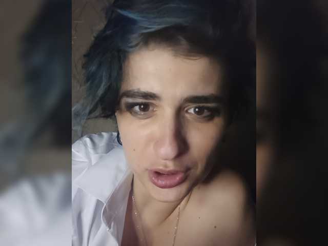 CyberSiren live cam on BongaCams