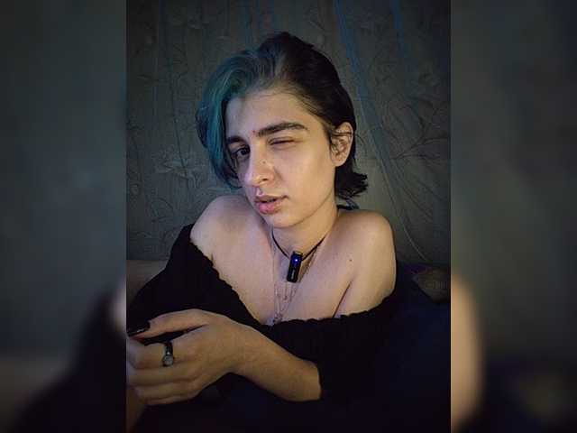 CyberSiren live cam on BongaCams