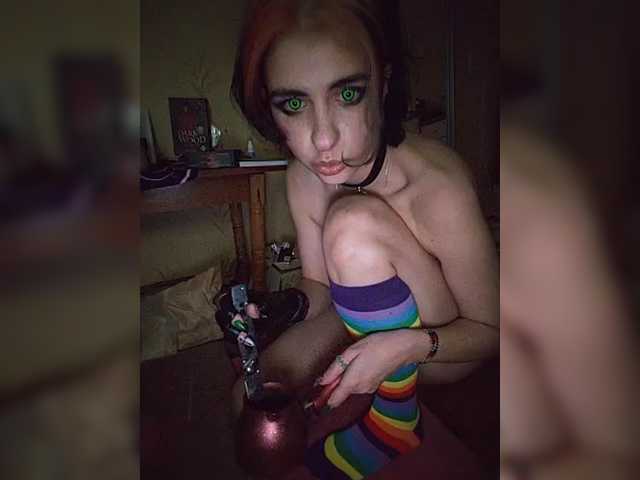 Siren_BrattyQueen