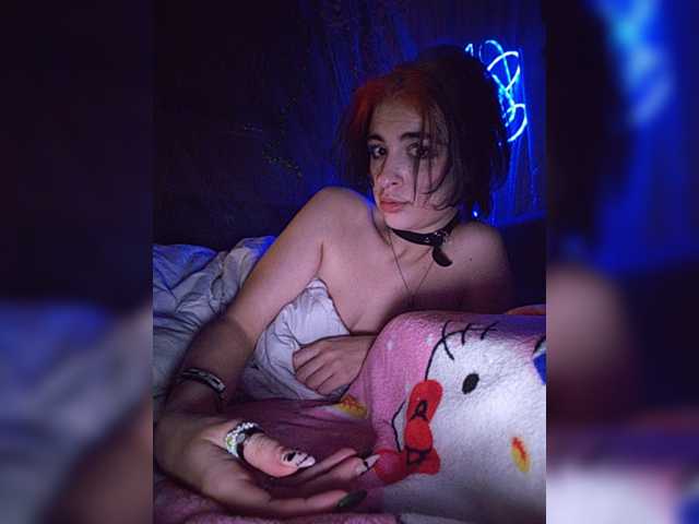 CyberSiren live cam on BongaCams