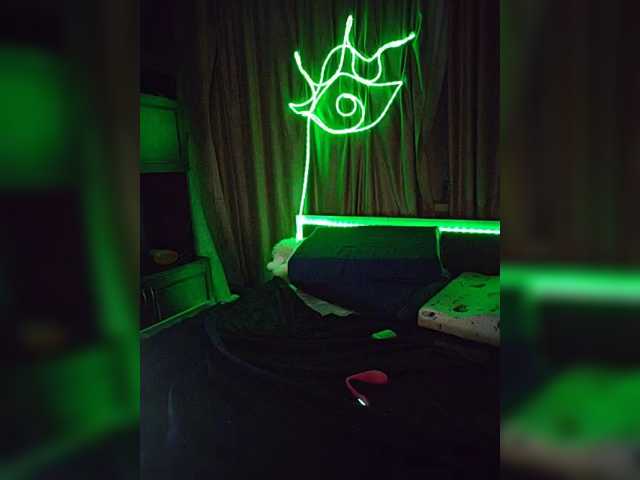 CyberSiren live cam on BongaCams
