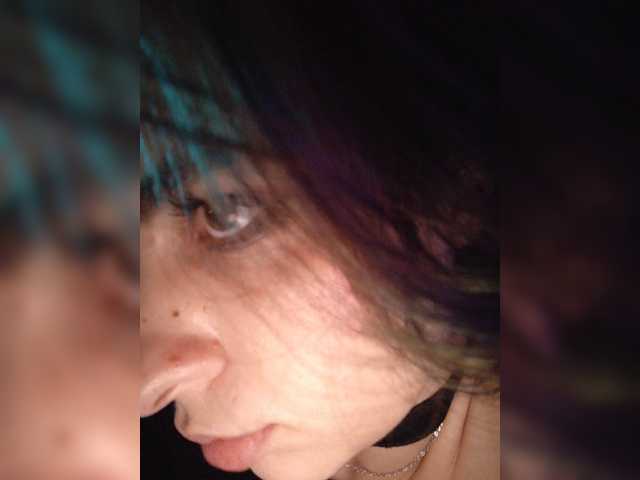 CyberSiren live cam on BongaCams