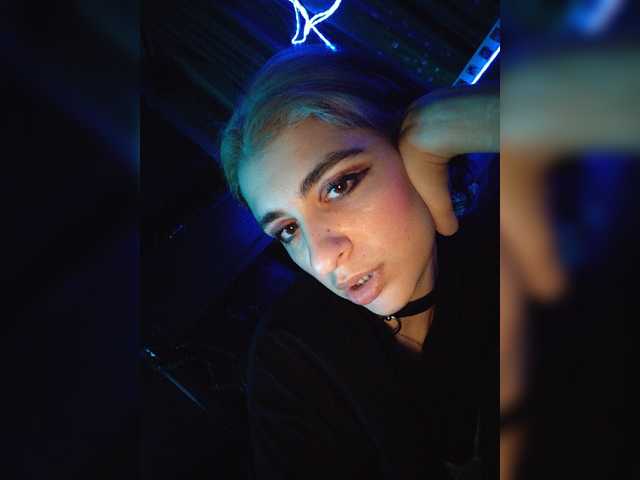 CyberSiren live cam on BongaCams