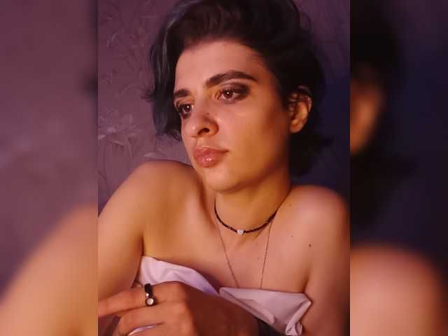 CyberSiren live cam on BongaCams