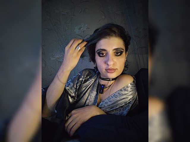 CyberSiren live webcam show