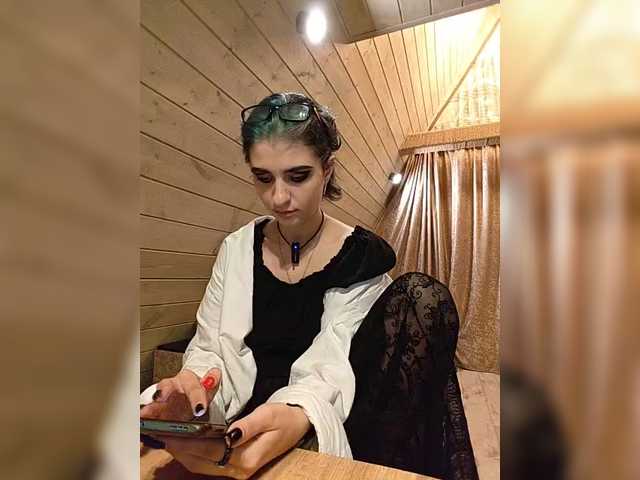 CyberSiren live cam on BongaCams