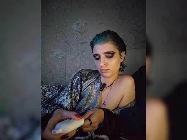 CyberSiren live cam on BongaCams
