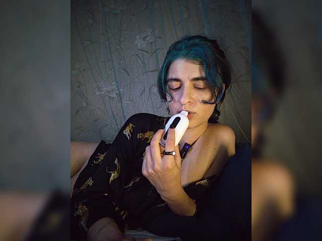 UntouchableSquirtWitch