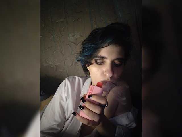 CyberSiren live cam on BongaCams