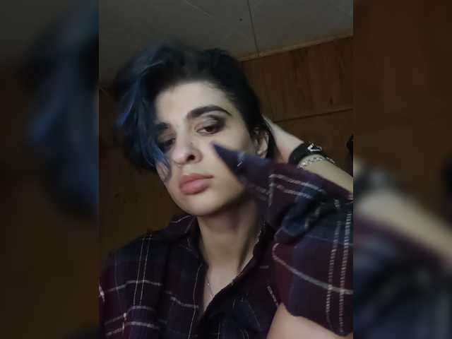 CyberSiren live cam on BongaCams