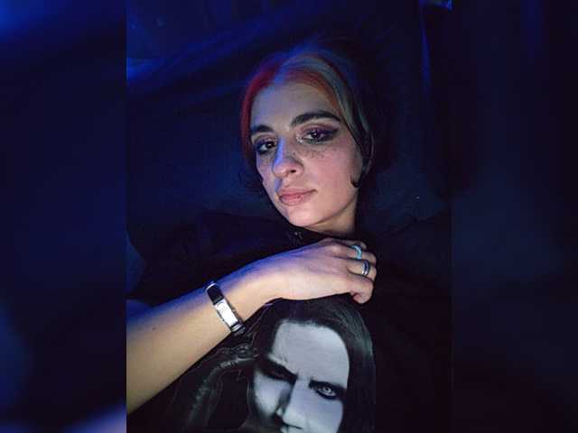 Siren_BrattyQueen